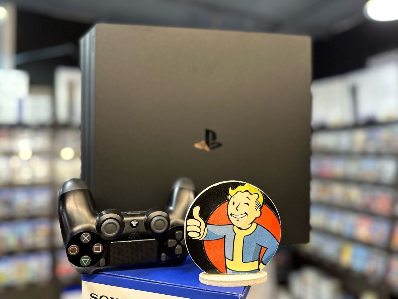 ИгроваяконсольSonyPlaystation4PRO1TB(Used)