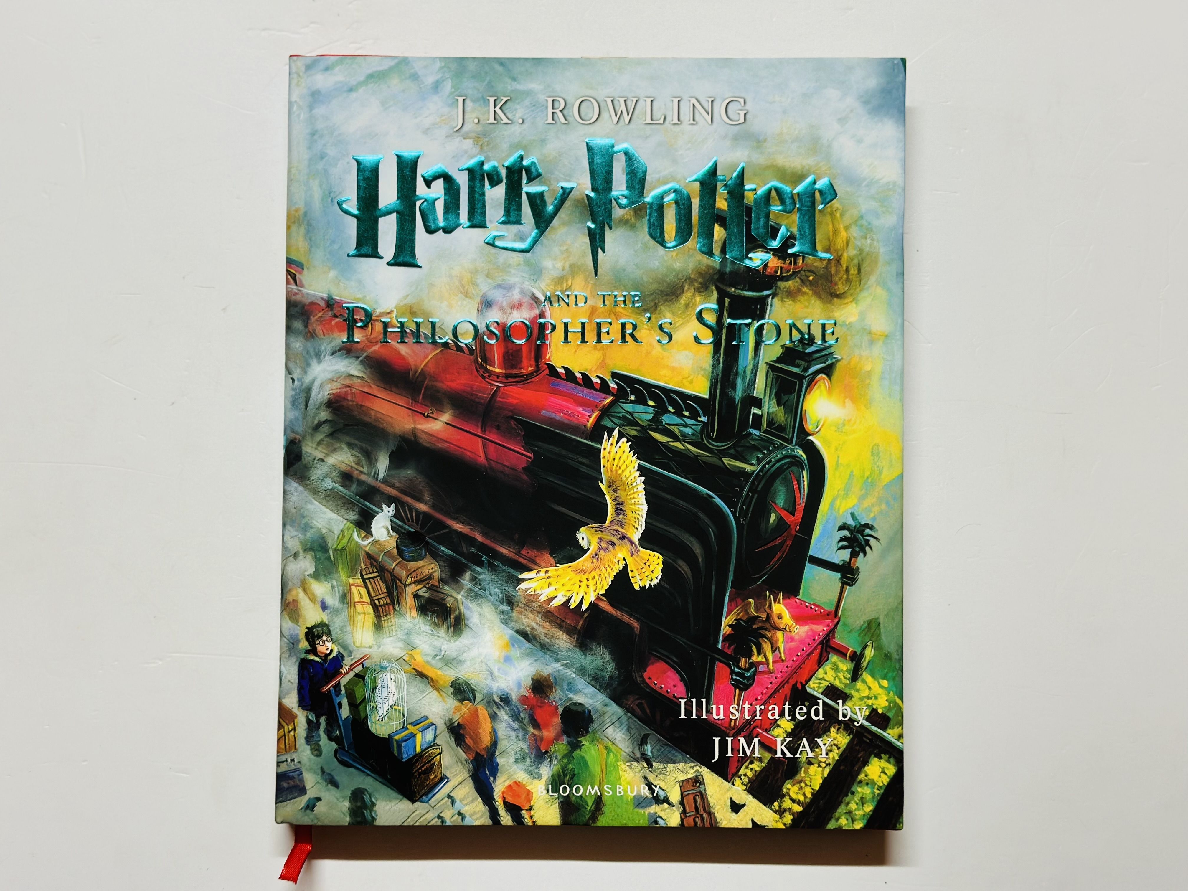 Harry Potter and the Philosopher's Stone (illustrated ed). Hardback Роулинг Джоан Кэтлин