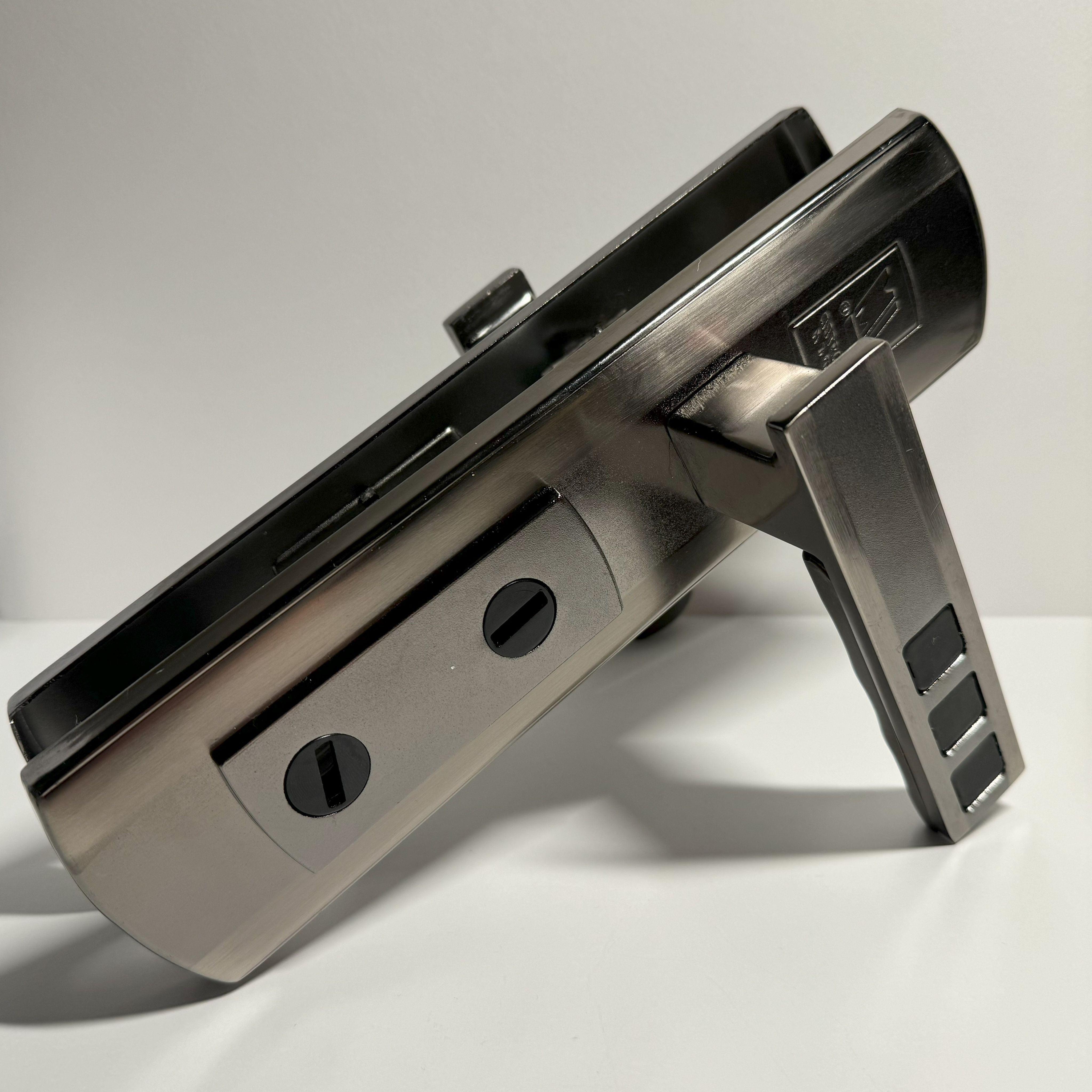 Ручка мастер лок ml 300. Master lock quatro ml-300. Ручка master lock ml300 r правая. Master lock ml 300 quatro. Ручки master-lock ml-300 quatro.