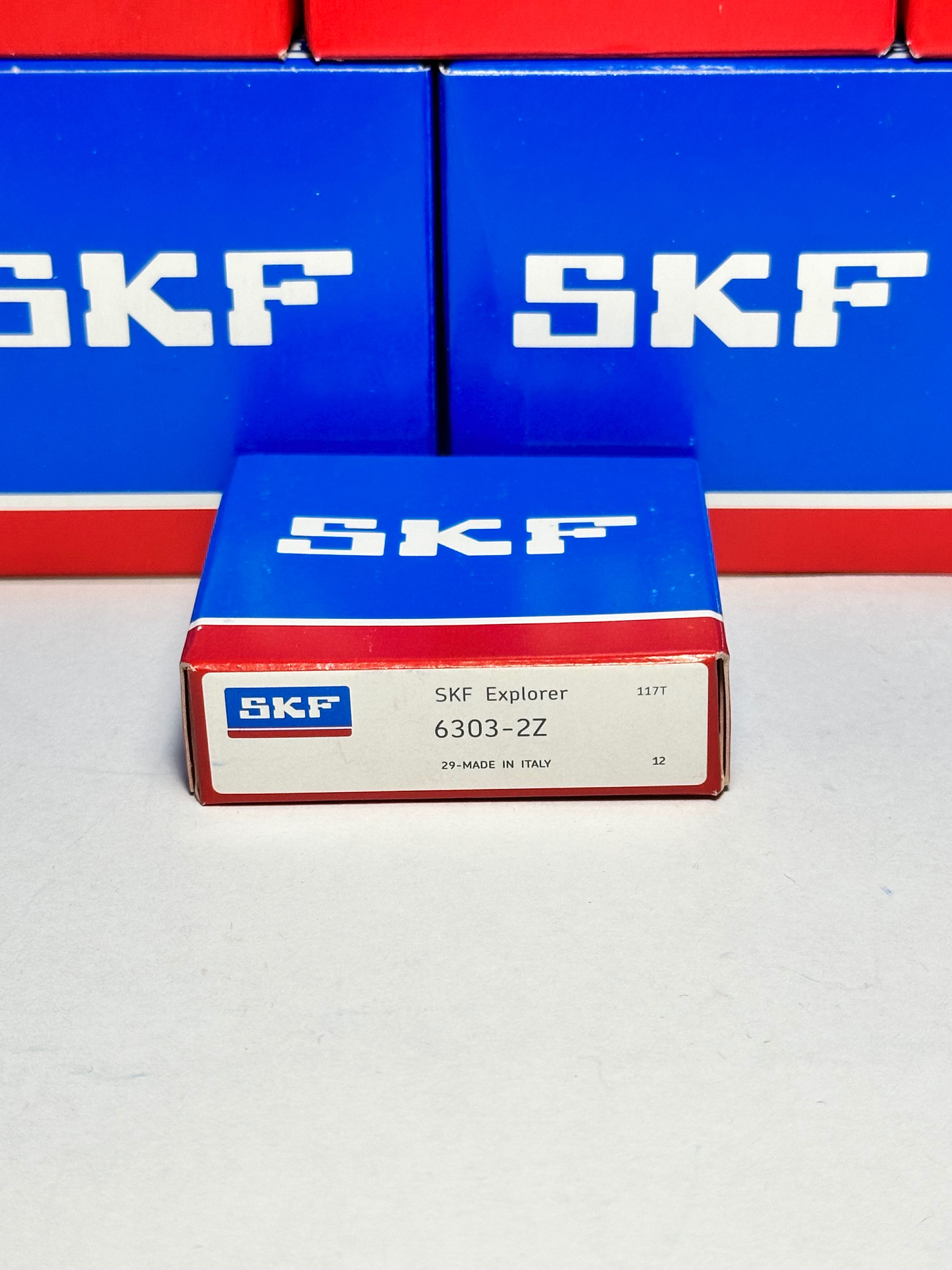Подшипник 6202-2z skf. Skf italy. Подшипник 6205 2z. Подшипник 6206 skf. Подшипник skf 207 2z.