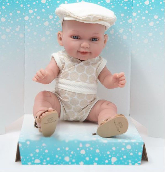 Кукла Vestida de Azul Mico in White/Beige Suit and Bonnet (Вестида де ...
