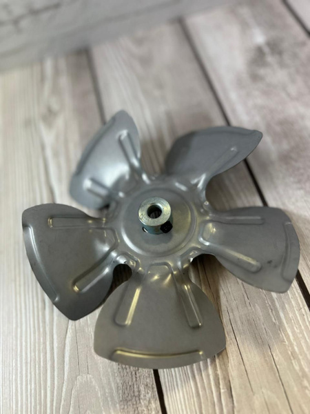 Крыльчатка наружная 180мм внутренняя 10мм для дизельной тепловой пушки ...