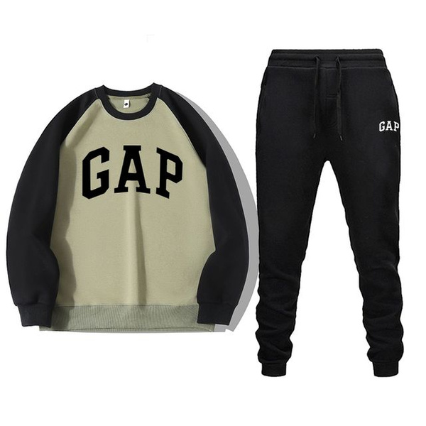 Костюм спортивный GAP - купить с доставкой по выгодным ценам в интернет ...
