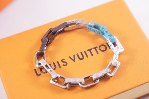 Louis Vuitton Браслет из звеньев - купить с доставкой по выгодным ценам ...