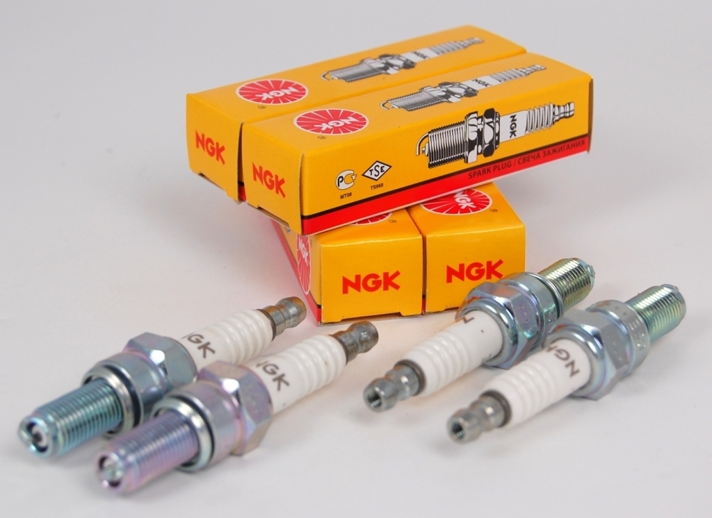 Свеча зажигания NGK LFR6C-11 купить по доступной цене в интернет ...