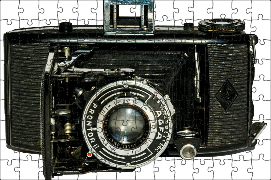 Original camera. Фотоаппарат Агфа среднеформатный дальномерный. Фойгтлендер фотоаппарат. Старый фотоаппарат. Антикварный фотоаппарат.