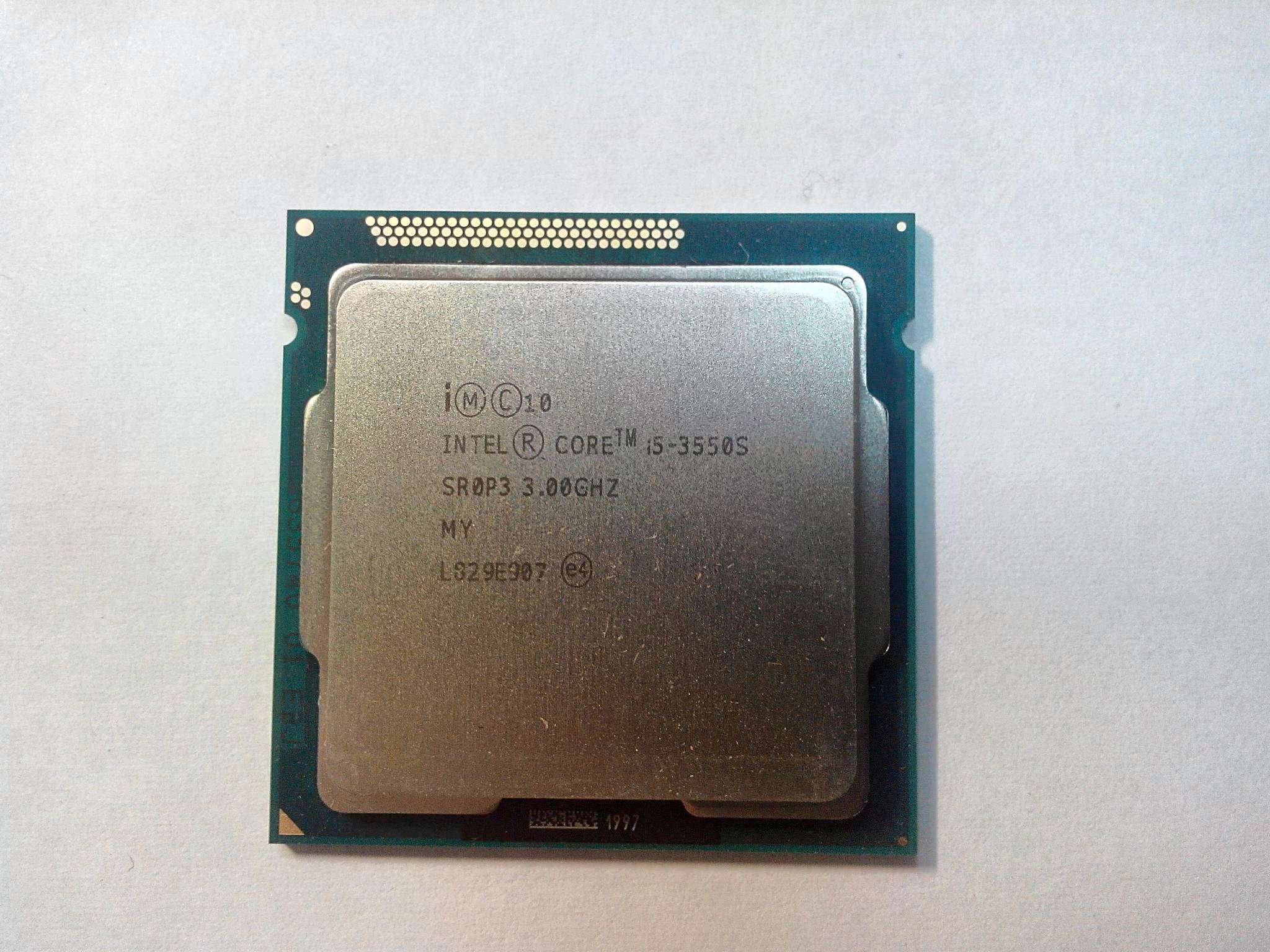 Intel core i7 13700kf. Процессор Intel Core i5-3550. Intel Core i5 3550 CPU. Intel Core i5-12600k OEM. Intel Core i3 02033.