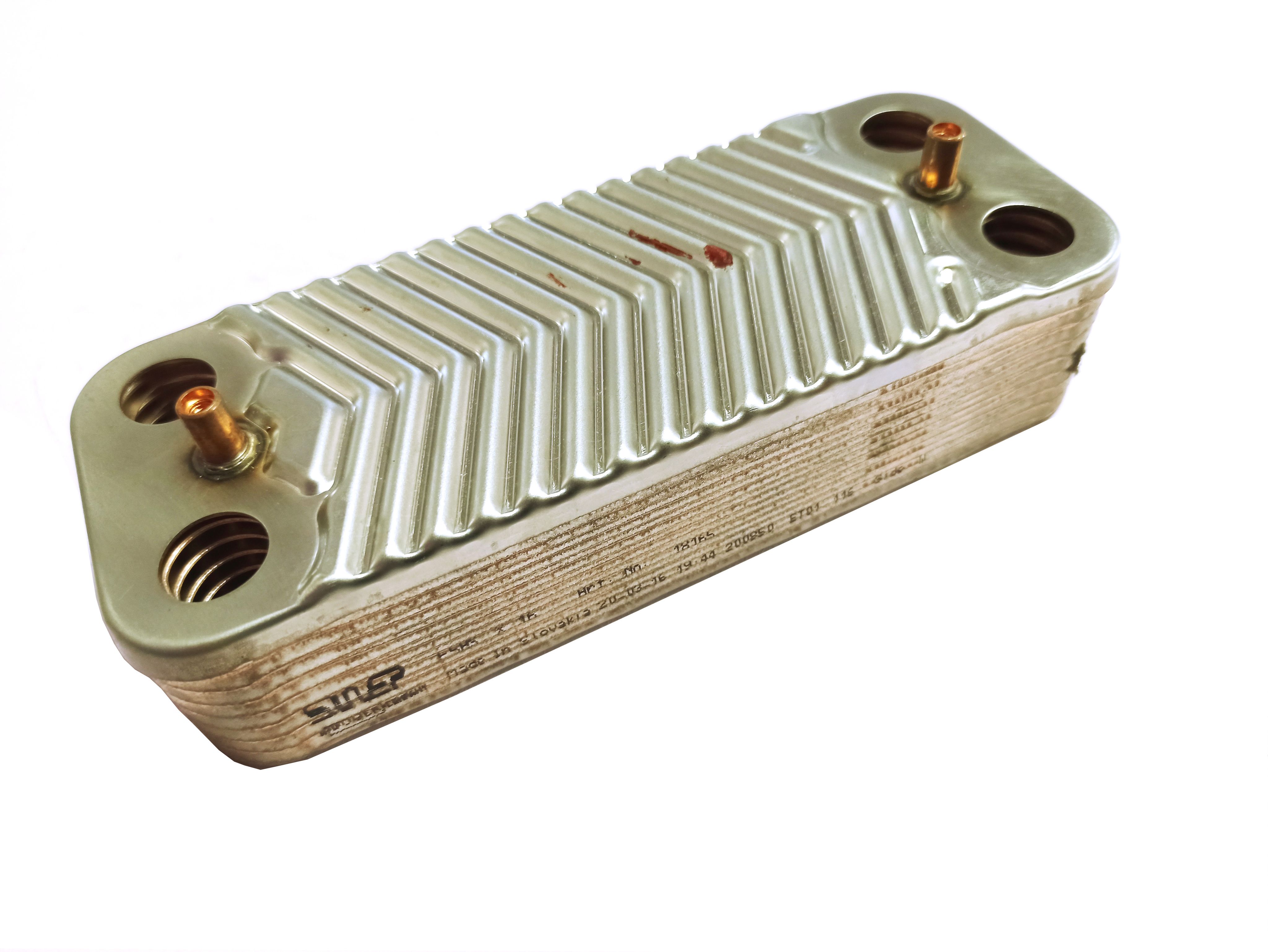 Основной теплообменник для котлов ariston 65115065. Аристон т2. Теплообменник электролюкс 24 квт. Теплообменник для газового котла аристон 24. Теплообменник котла аристон.