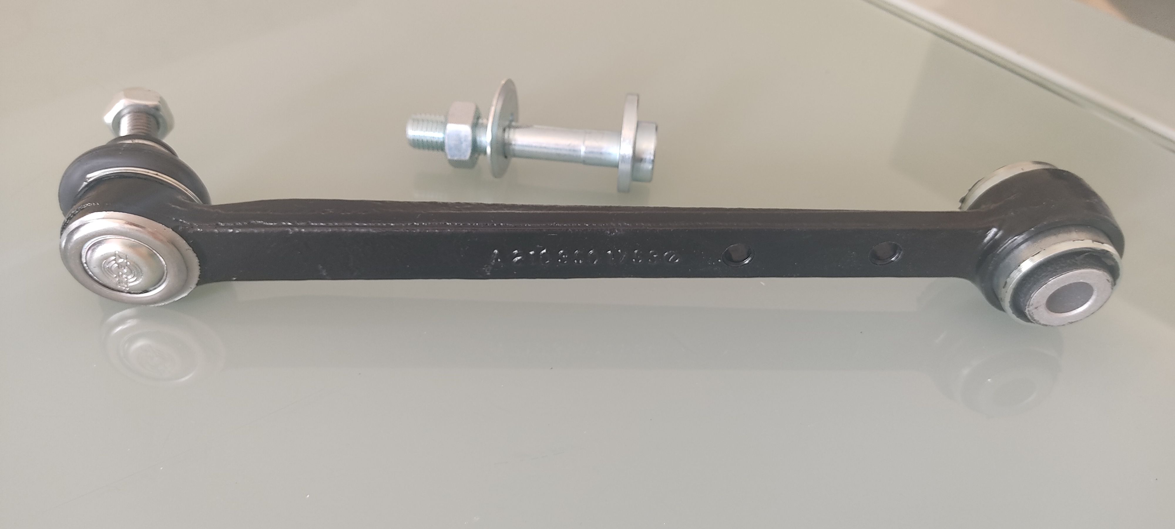 Тяга подвески, зад прав/лев  — 3473