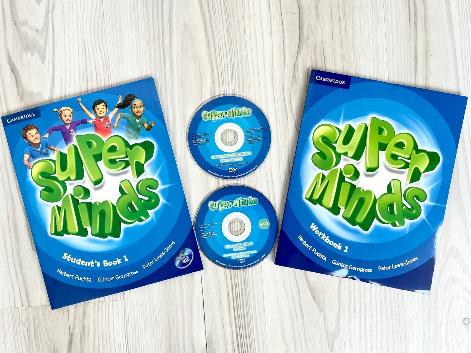 Super minds 1 student book. Super Minds 2 модули 6,7. Super Minds 1 student's book. Certificate super Minds 1. Super Minds Starter.