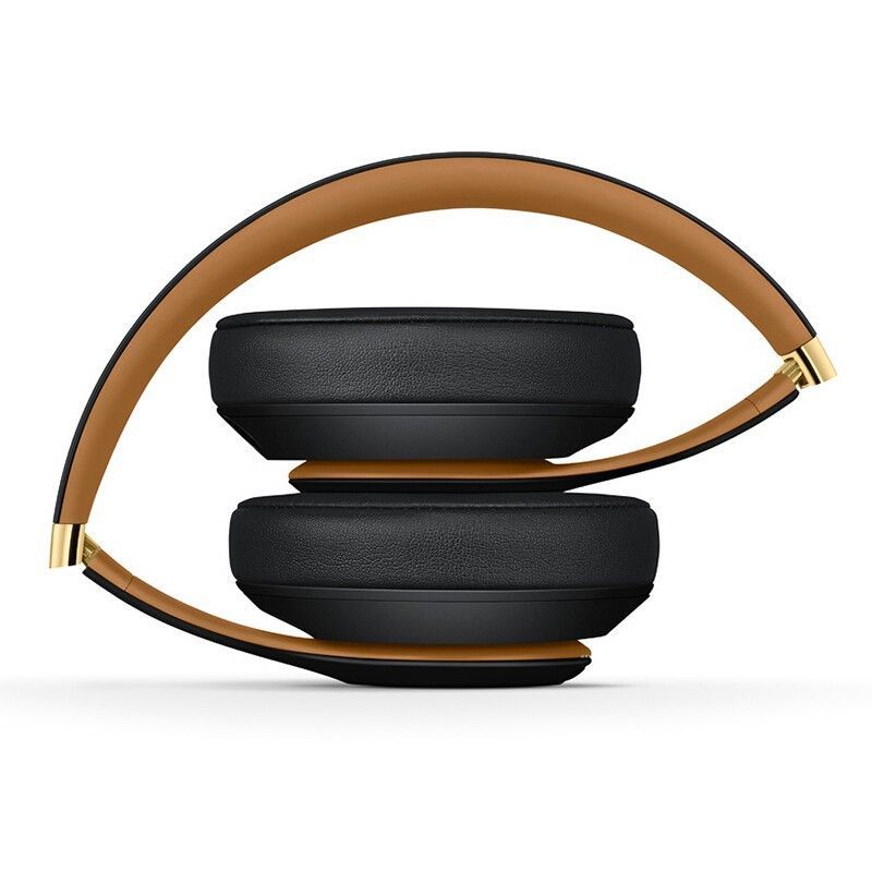 Беспроводные наушники beats studio pro. Beats solo 3 Wireless Black. Накладные наушники Beats зелёные. Наушники Beats зелёные купить.