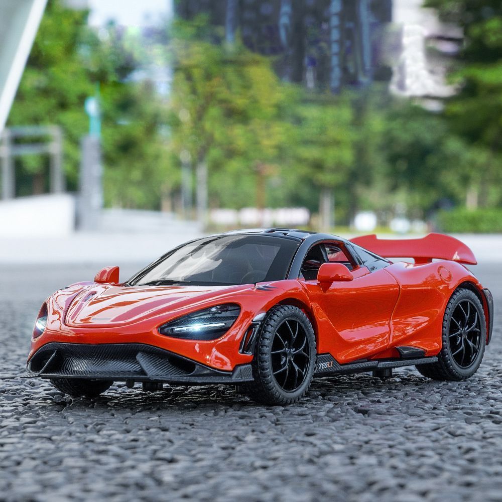 MCLAREN 765де в России