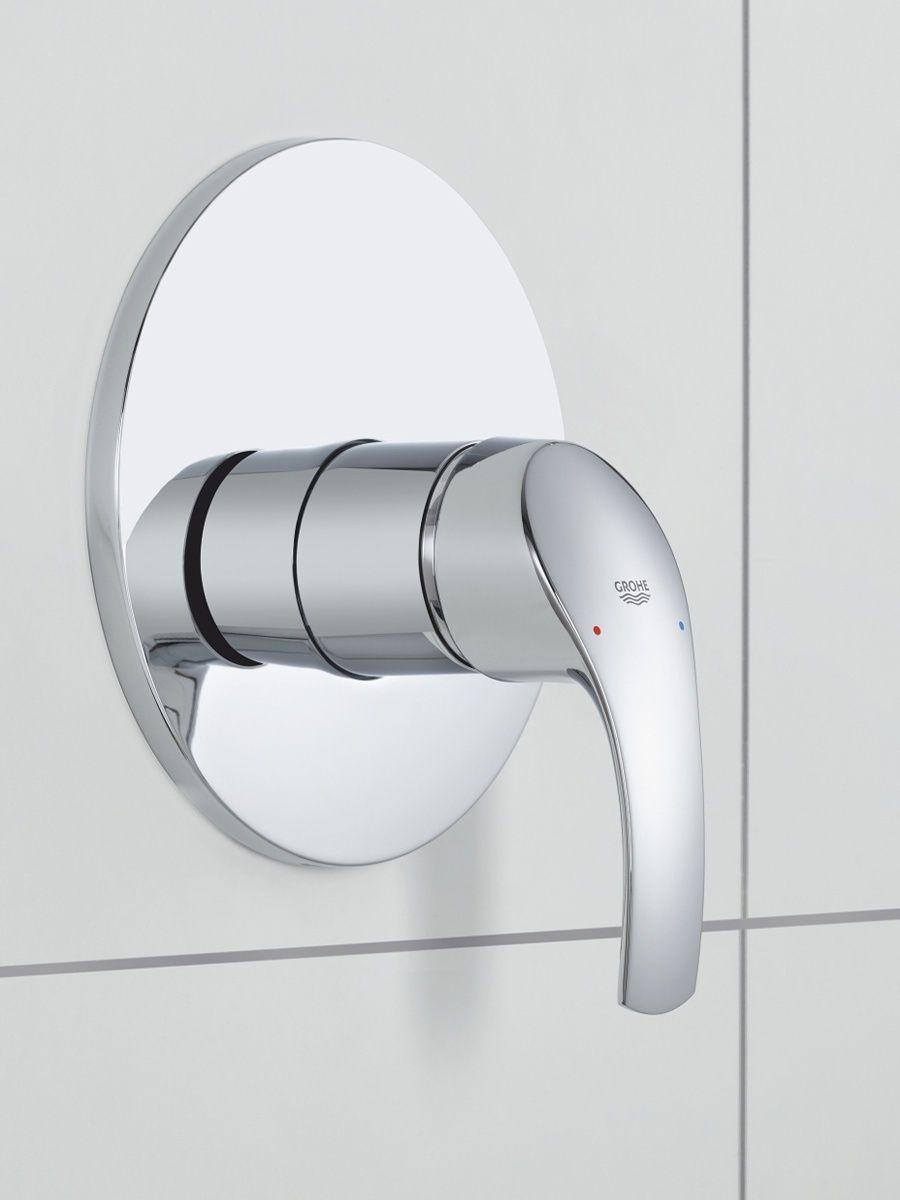 Смеситель для душа grohe. Grohe Eurosmart 33556002. 33556002 Grohe. Смеситель Грое 33556002. Смеситель для душа Grohe Eurosmart New (33556002) хром.