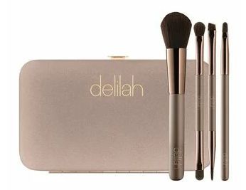 vegan travel brush collection kit - дорожный набор кистей delilah