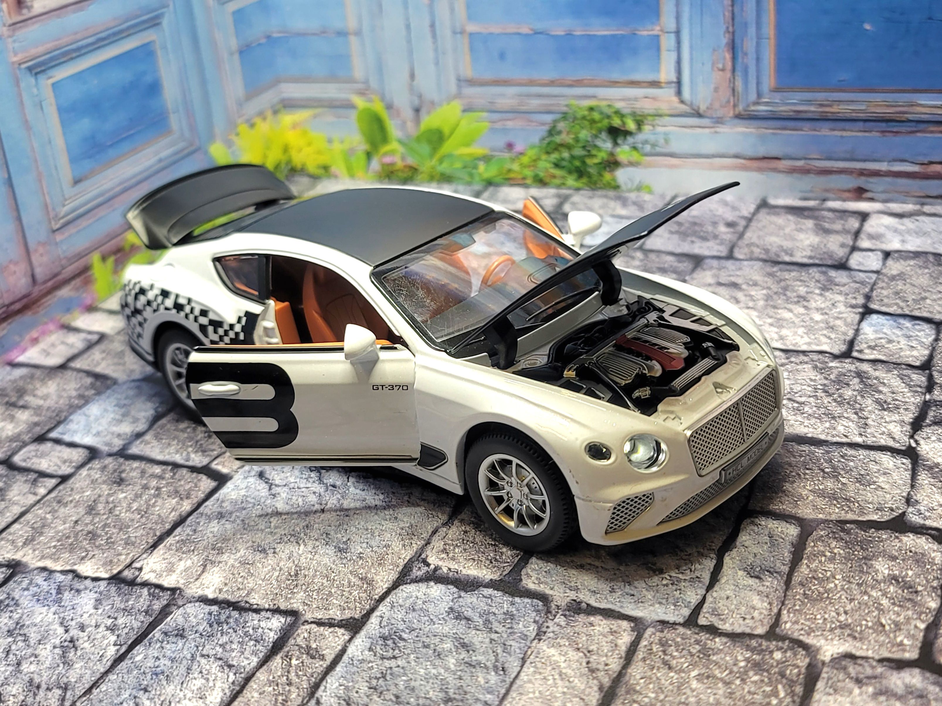 Мвшинка металлическая детская Bentley Continental GT 1:24 - купить с  доставкой по выгодным ценам в интернет-магазине OZON (1267216861)