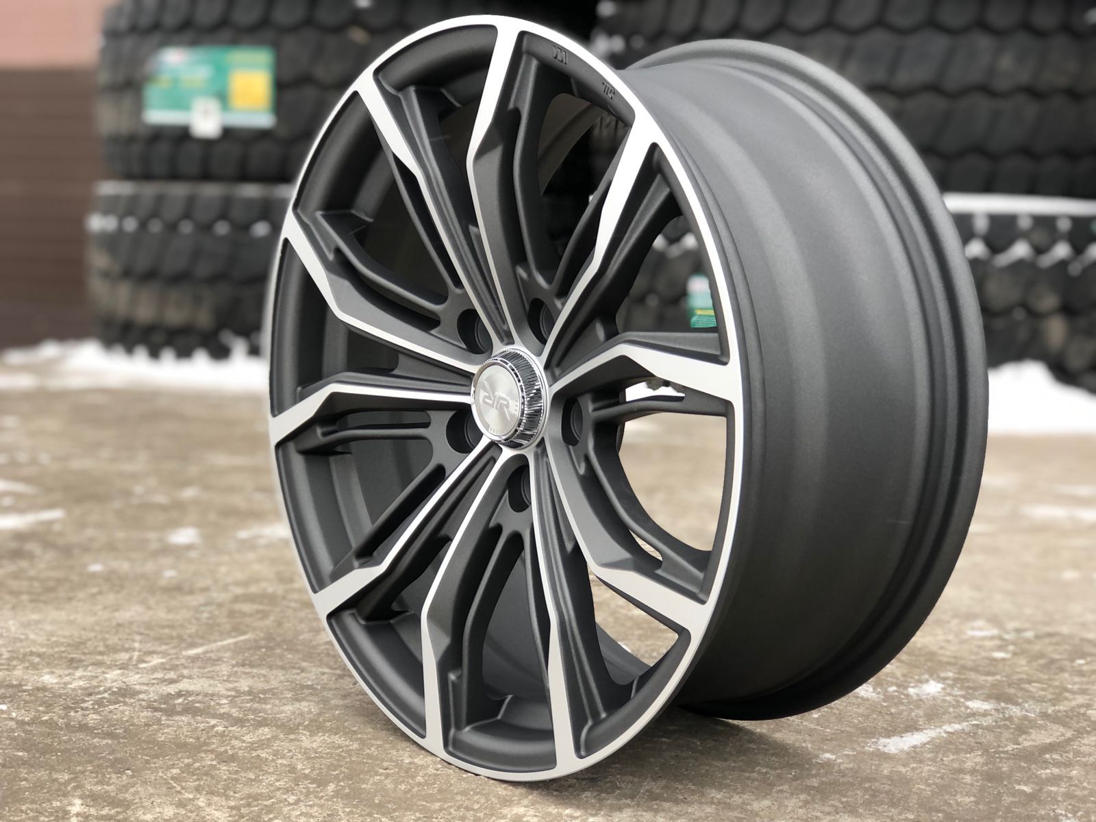 Race Ready  Колесный диск Литой 17x7.5" PCD5х114.3 ET40 D67.1