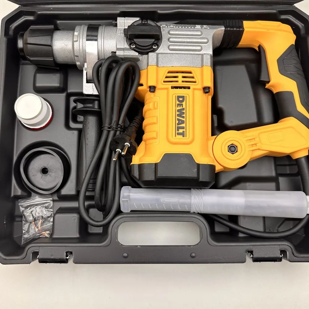 DeWalt Перфоратор 1600 Вт