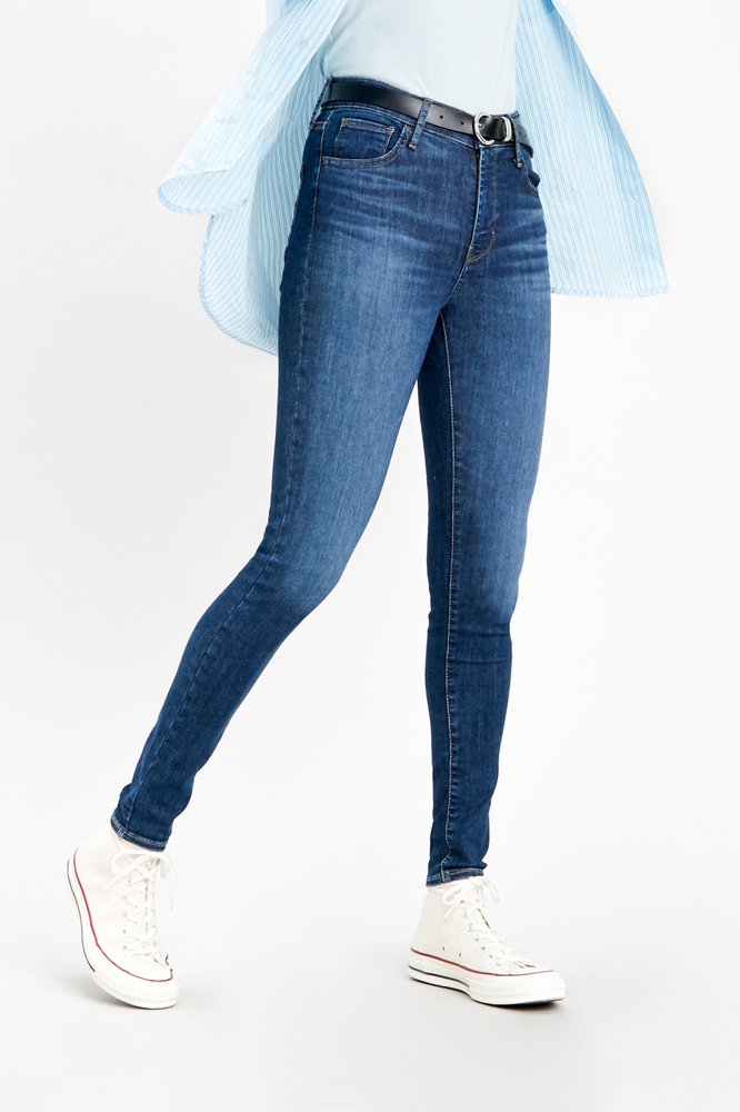 Джинсы женские Levi's купить в интернет-магазине OZON.ru