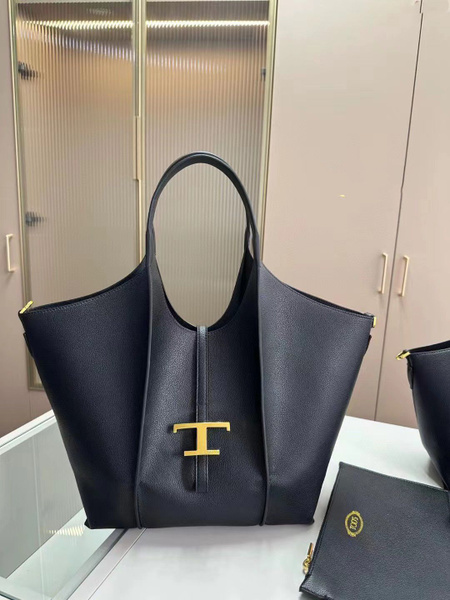 Сумка на плечо Шоппер Tod’s 2023 - купить с доставкой по выгодным ценам ...