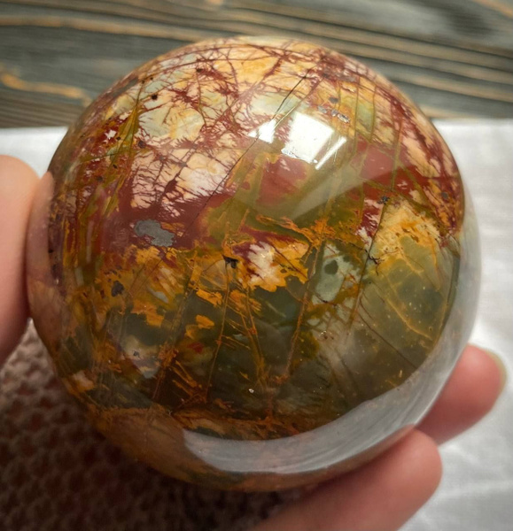 Яшма Россия шар 71 мм натуральный камень mineral - купить с доставкой ...
