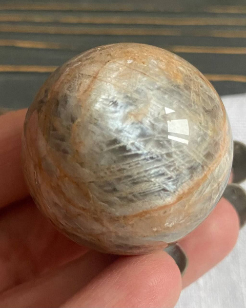 Лунный камень 34 мм шар Россия натуральный камень mineral - купить с ...