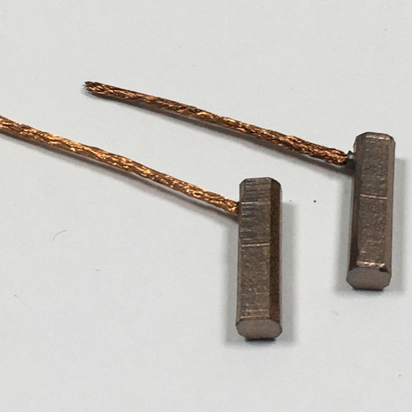 Щетки мотора отопителя 4*4*14,8 комплект с возможной доработкой по ...