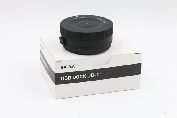 Док-станция Sigma USB Dock UD-01 для объективов с байонетом Canon EF ...