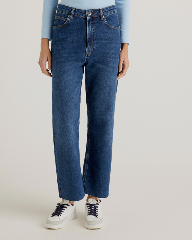 Benetton jeans. Бенеттон джинсы 15062a. Benetton джинсы. Бенеттон джинсы капри оранжевые. Benetton джинсы.