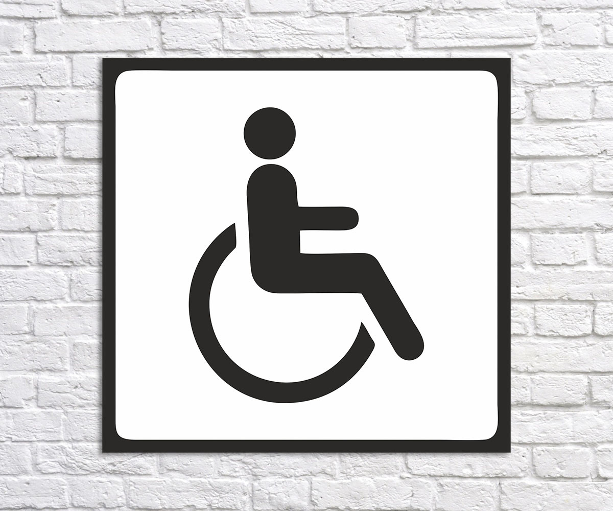 Сайт для инвалидов дверь. Табличка 150*150 лифт для инвалидов. Табличка санузел для МГН. Табличка на туалет инвалид. Туалет для инвалидов.