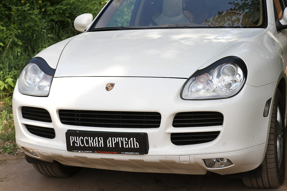 Фары порше. Реснички Porsche Cayenne 955. Передние фары Порше Кайен 955. Реснички на фары Порше Кайен 955. Реснички Порше Кайен 955.