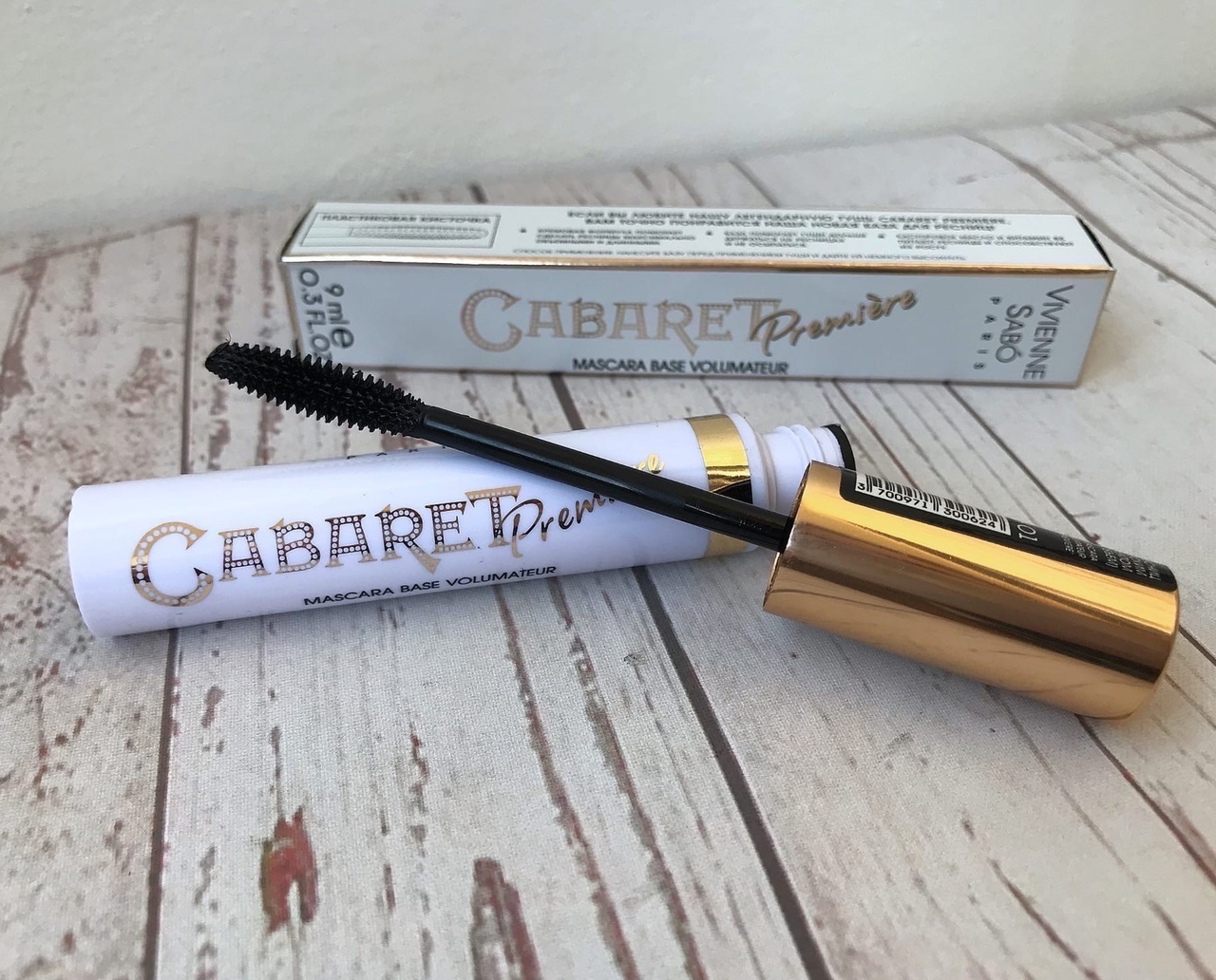 Cabaret artistic. Тушь Вивьен сабо кабаре. Тушь Vivienne Sabo Cabaret Premiere. Vivienne Sabo Mascara Base volumateur. Тушь кабаре Вивьен сабо Золотая.