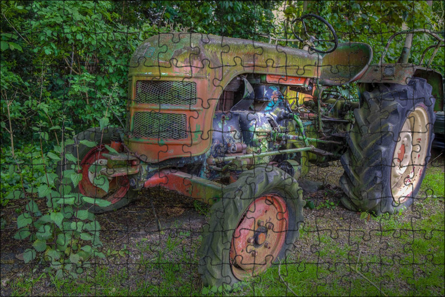 Трактор в лесу фото Магнитный пазл 27x18см."Трактор, hdr, мох" на холодильник - купить с доставкой п
