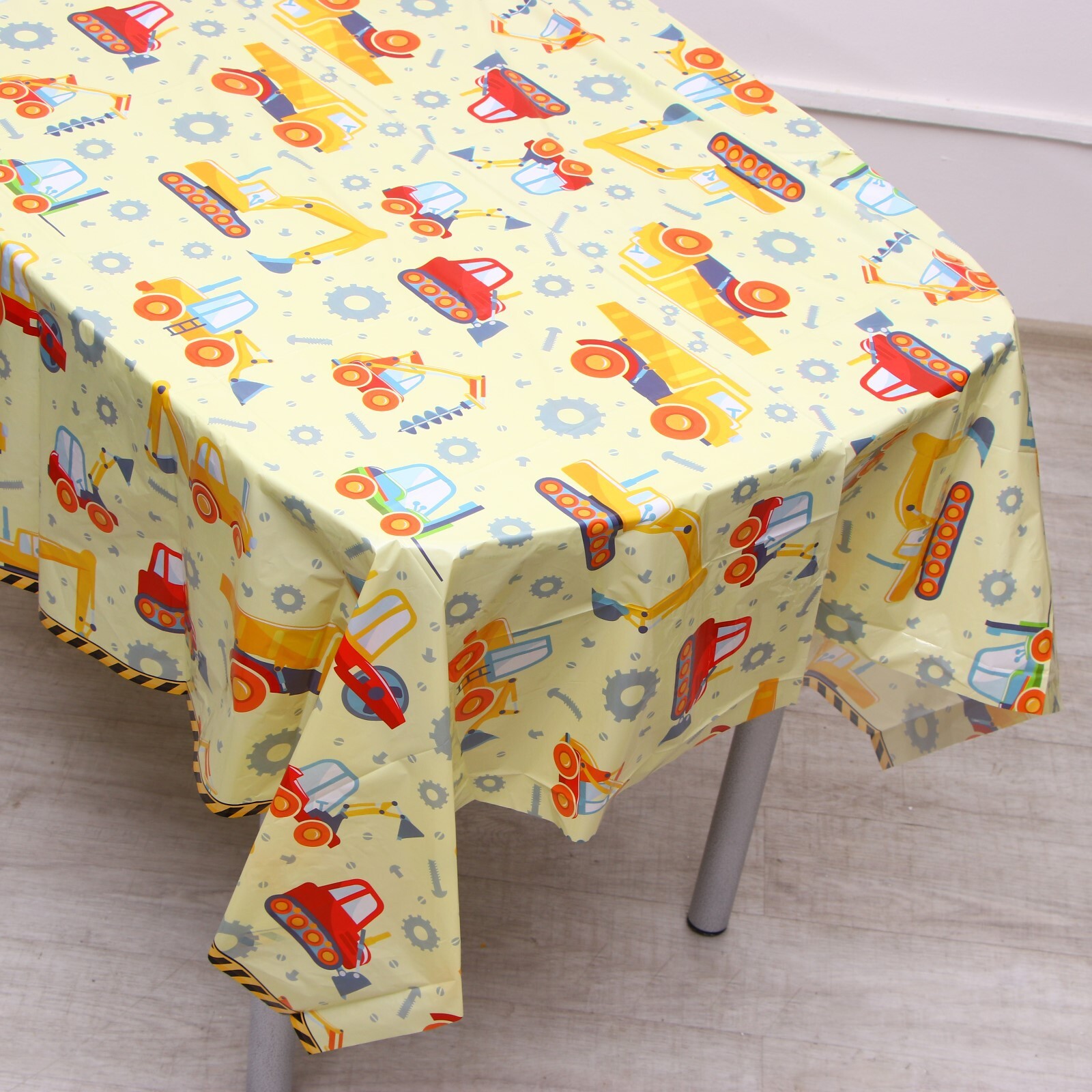 Скатерть на стол Страна Карнавалия "Транспорт" 137х274 см, на день рождение, для мальчика