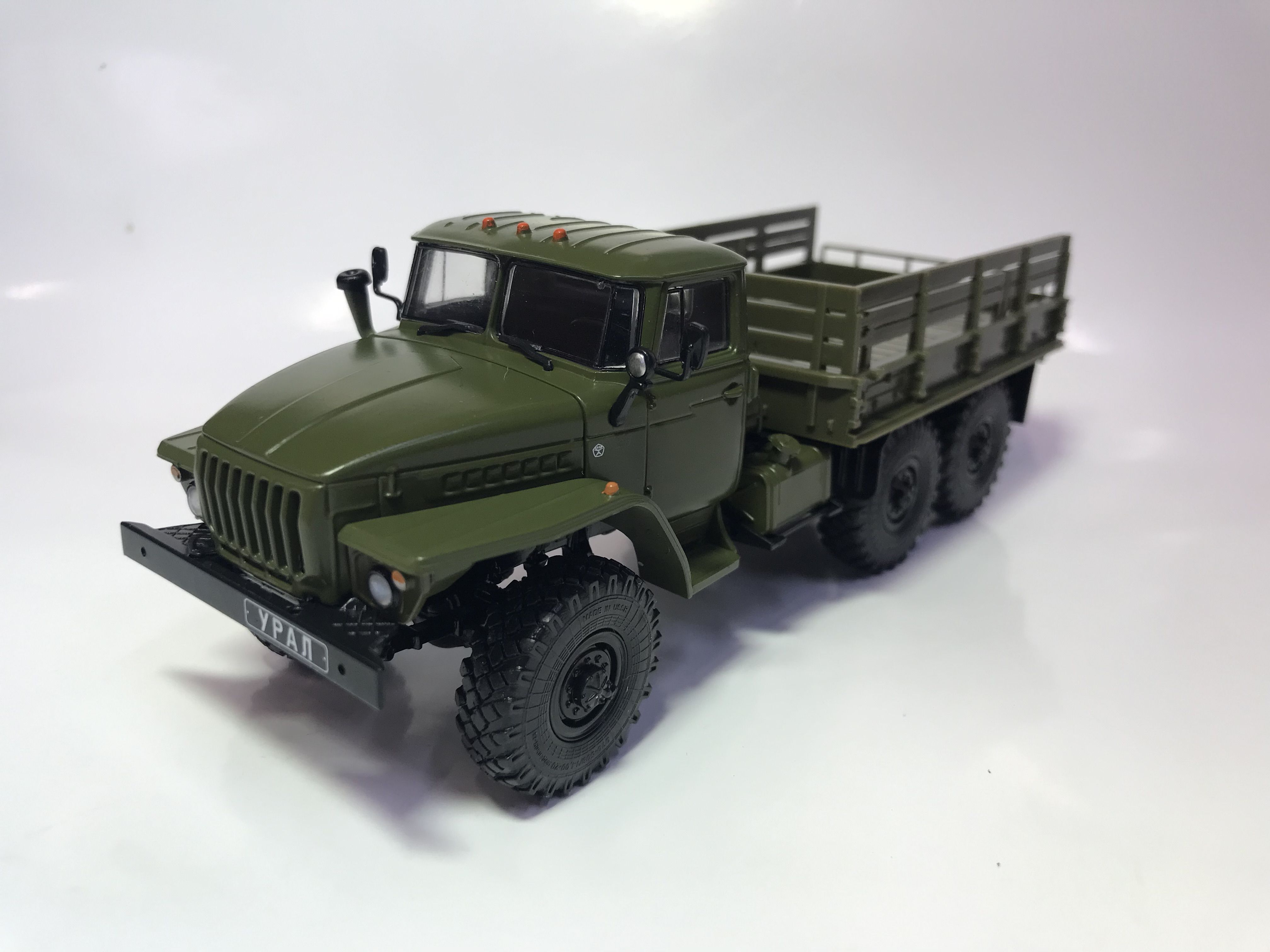 Модель коллекционная автомобиля Урал-4320 / масштаб 1:43 - купить с  доставкой по выгодным ценам в интернет-магазине OZON (722302736)