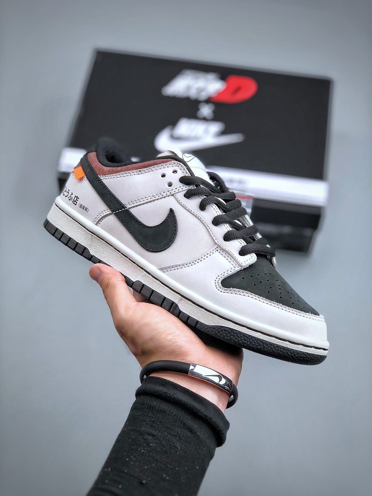 Кроссовки nike toyota. Nike Dunk Low ae86. Nike Dunk Low ae86 initial. Кроссовки Nike SB Dunk Low Toyota ae86. Nike Dunk Low Toyota ae86.