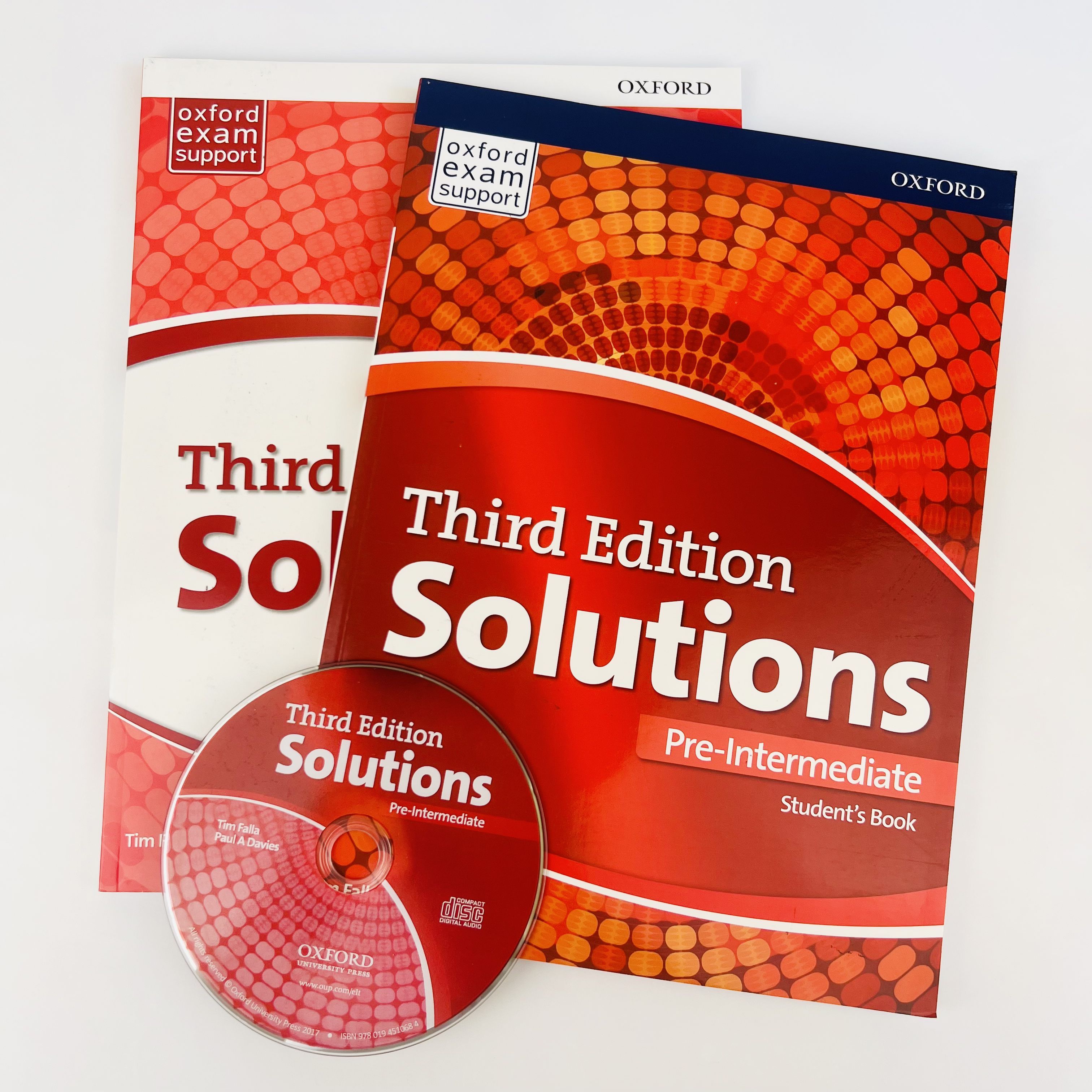 Third edition solutions student book. Solutions pre-Intermediate 3rd Edition. Solutions pre-Intermediate 3rd Edition Workbook. Solutions pre-Intermediate student's book. Third solution pre Intermediate.