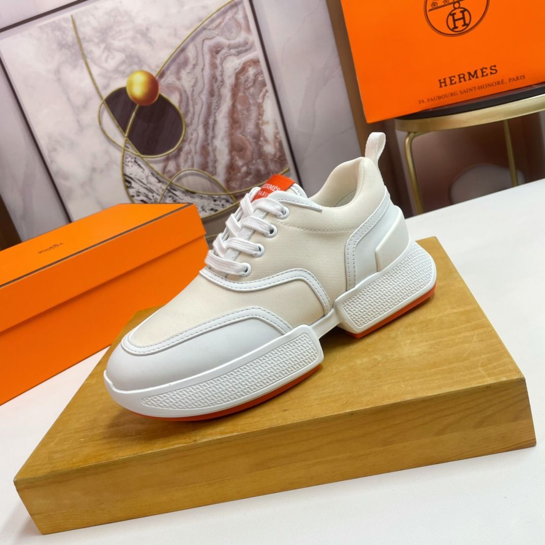 Кроссовки гермес. Кроссовки Hermes женские.
