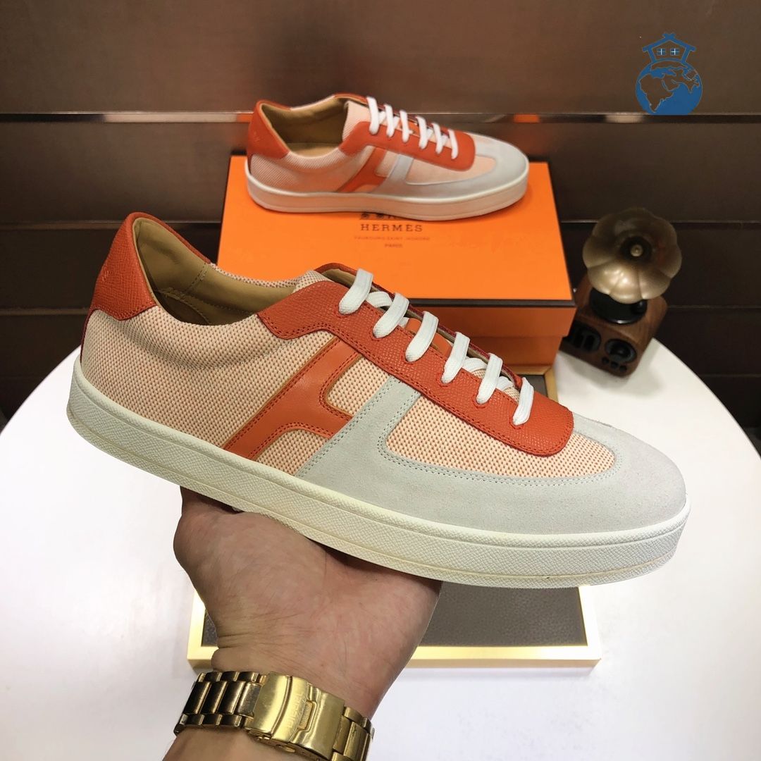 Кроссовки гермес. Кроссовки Hermes. Кроссовки Hermes детские коричневые. Hermes кроссовки женские 2024. Кроссовки Хермес для девочек.