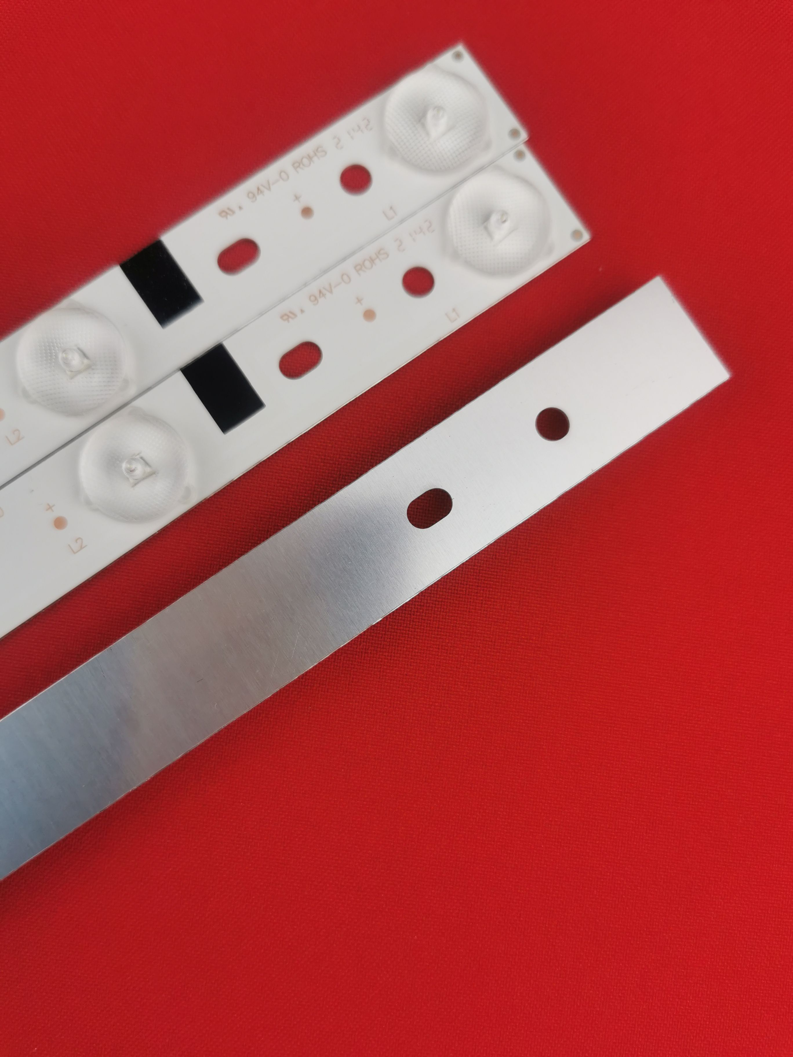 Подсветка ZDCX32D10-ZC21F-02 / HL-00320A28-1001S-01 / 180.DT0-32D700-0H для тв DEXP H32B3100E, HARPER 32R575T, HARPER 32R660T