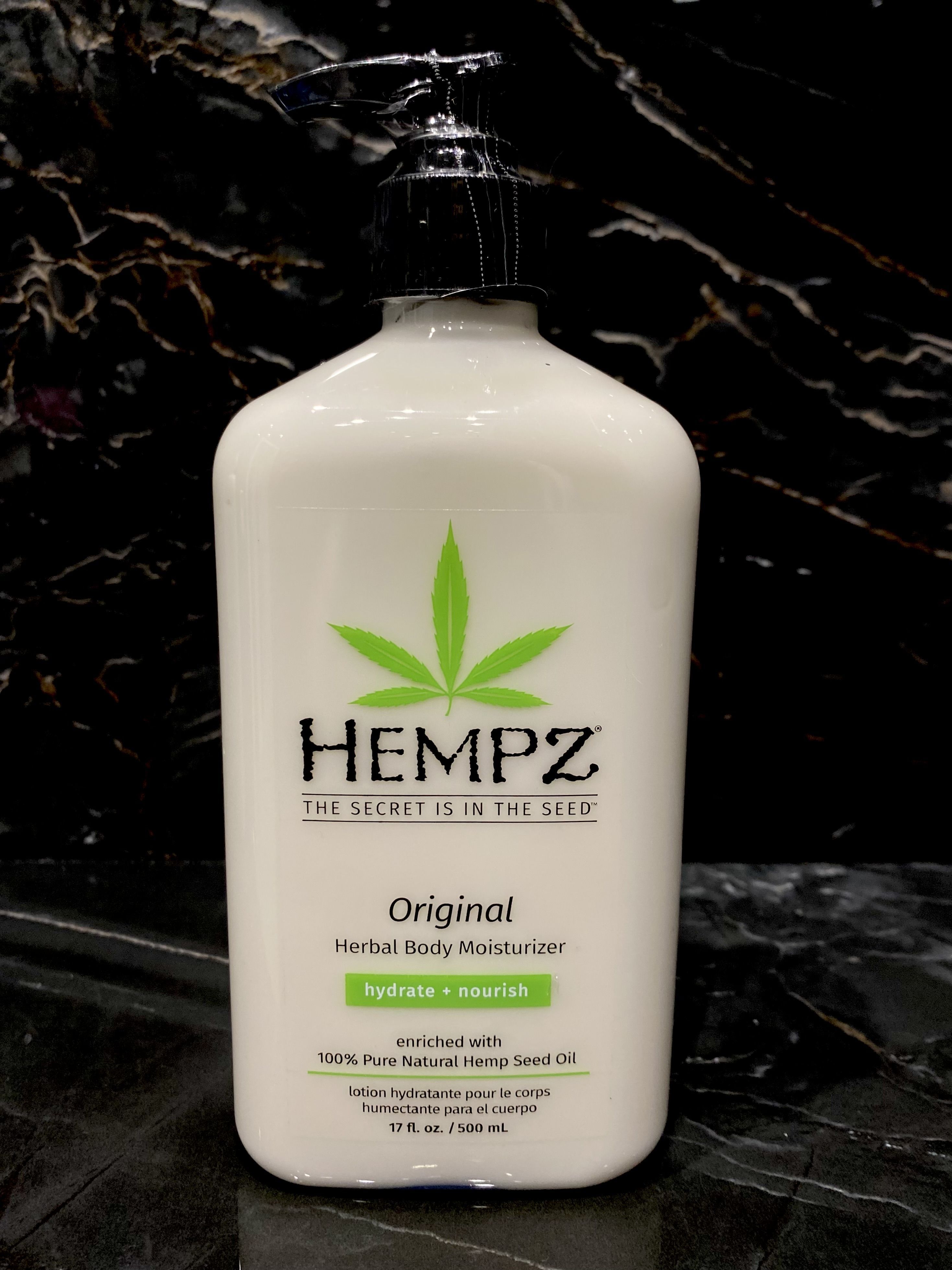Hempz herbal moisturizer. Лосьон для тела hempz. Лосьон hempz hempz koa & sweet almond. Лосьон для тела hempz. Hempz молочко миндаль.