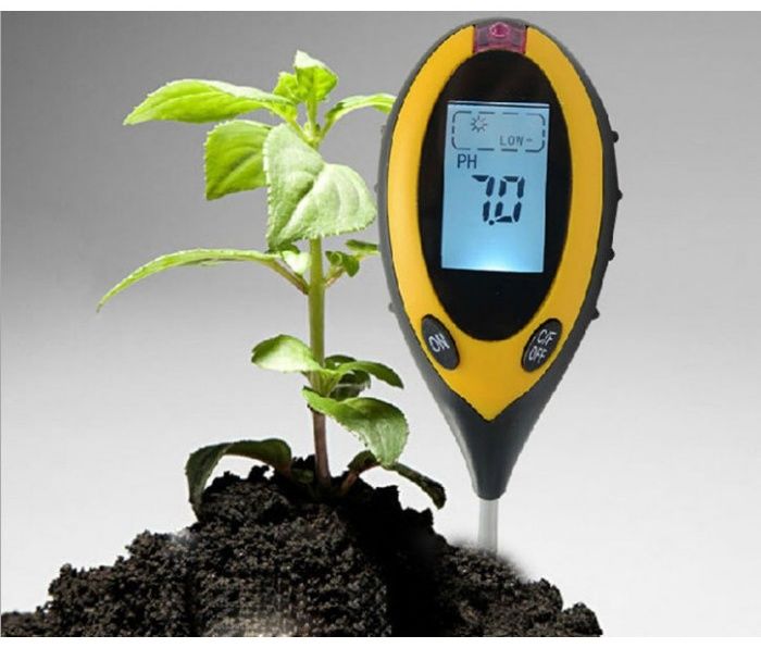 Какой измеритель почвы лучше. АМТ 300 измеритель кислотности почвы. PH метр для почвы AMT-300. Измерение кислотности почвы прибор PH метр. Измеритель влажности почвы "акватерр м300".