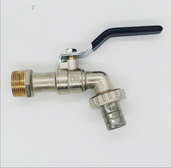 Кран с носиком водоразборный 3/4", (НР) усиленный, рычаг TIM DE1225 ...