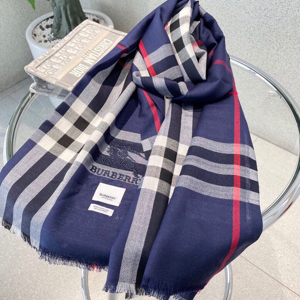 Палантин Burberry - купить с доставкой по выгодным ценам в интернет ...