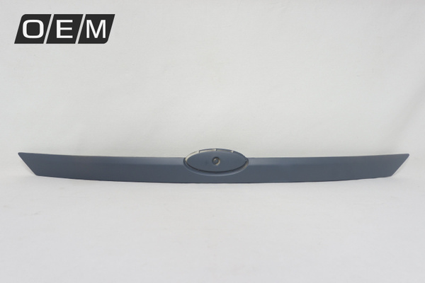 Накладка двери багажника для Ford Focus 2 1535945, Форд Фокус, год с ...