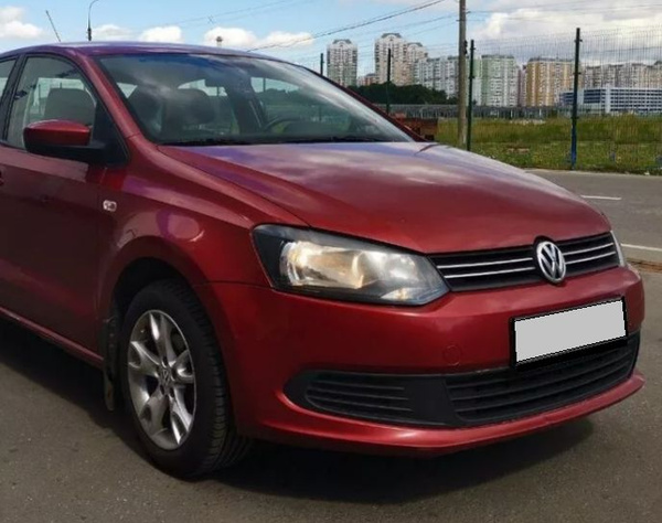 Бампер передний Volkswagen Polo Фольксваген Поло КРАСНЫЙ-2К (2010-2014 ...