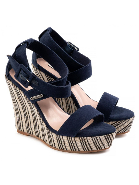 Босоножки Pepe Jeans - купить с доставкой по выгодным ценам в интернет ...