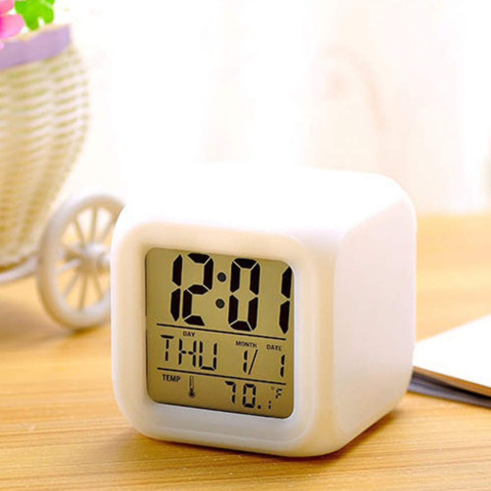 Часы Color change Digital Alarm Clock