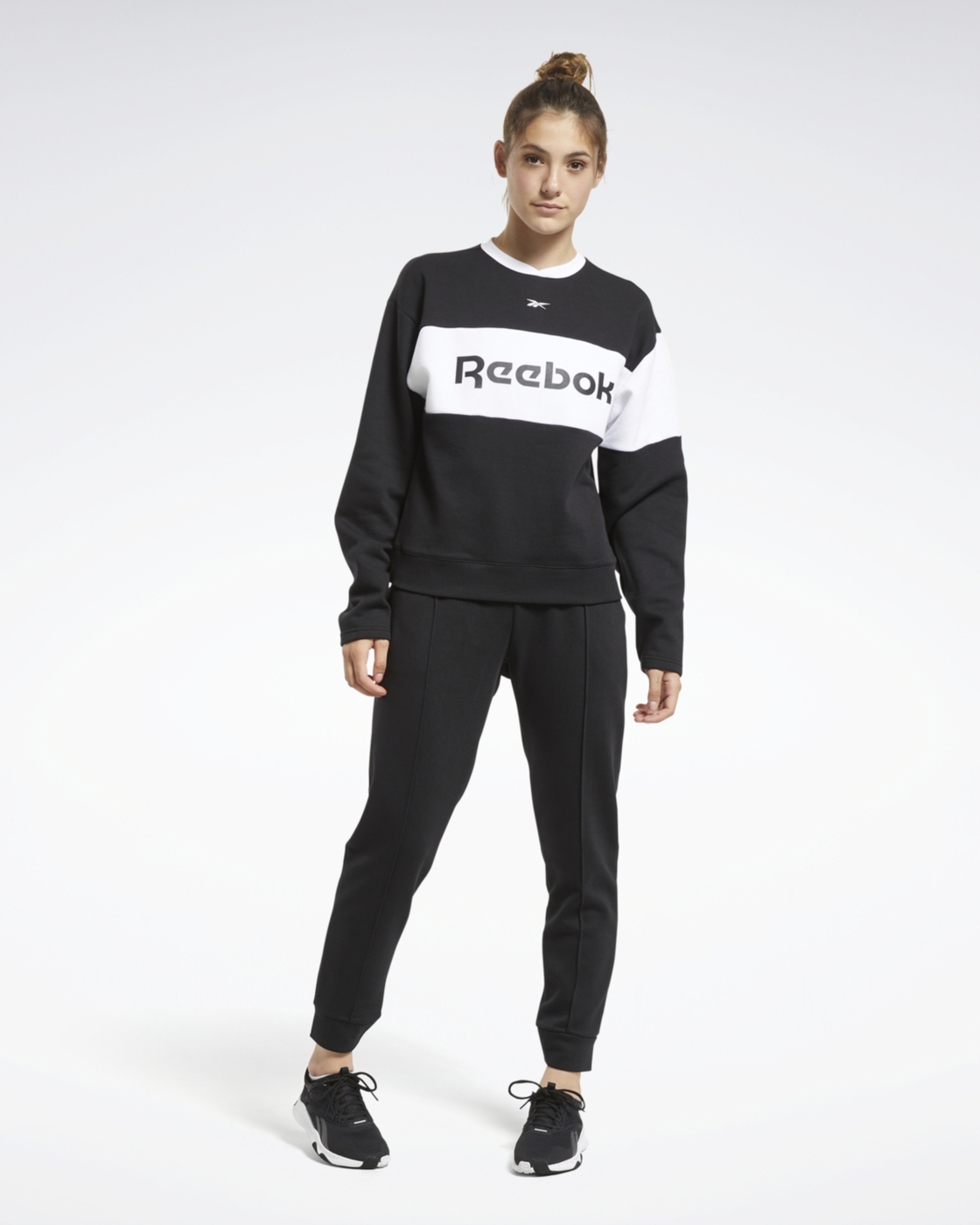 Костюм спортивный Reebok Linear Logo Crew TS Linear Logo Crew Ts ...