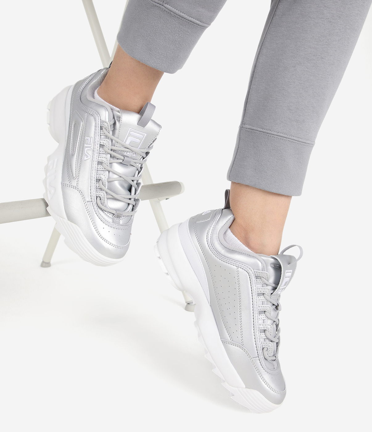 Fila disruptor ii hotsell premium metallic