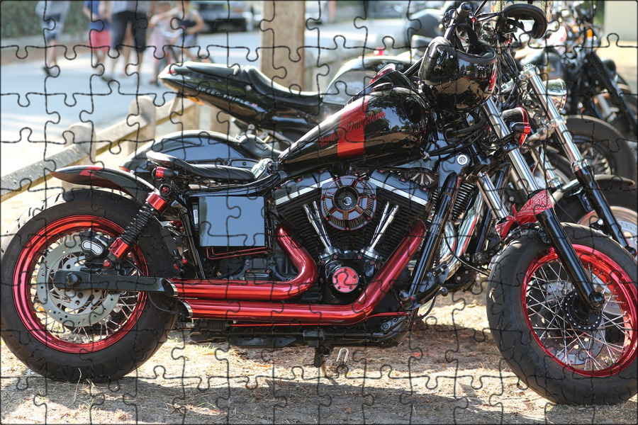 Harley Davidson красный